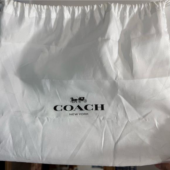 NWT! Vintage Coach Soho Flap Crossbody Bag Convertible Shoulder Bag Gift Idea - Picture 6 of 14